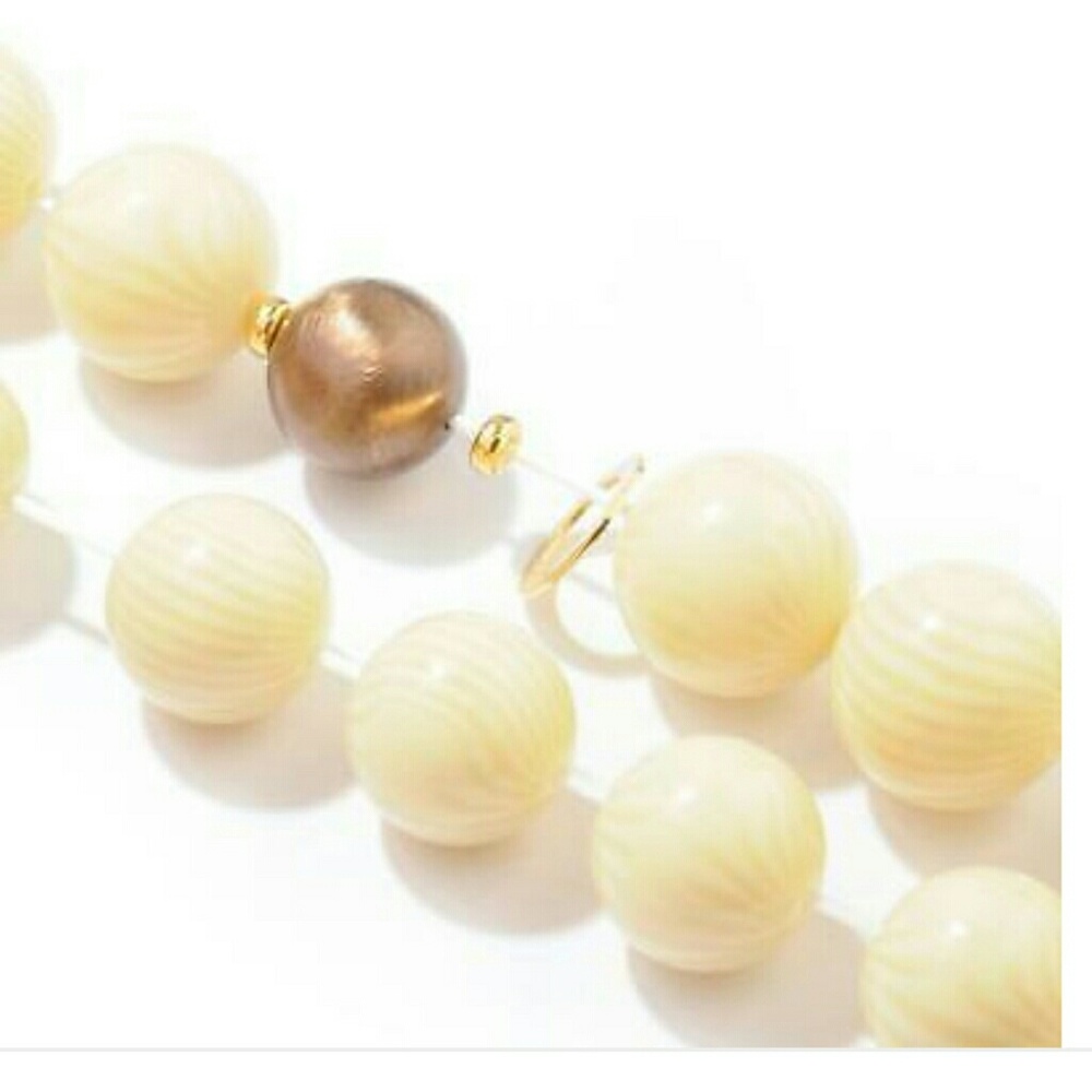 ❤Invicta necklace - Picture 3 of 6